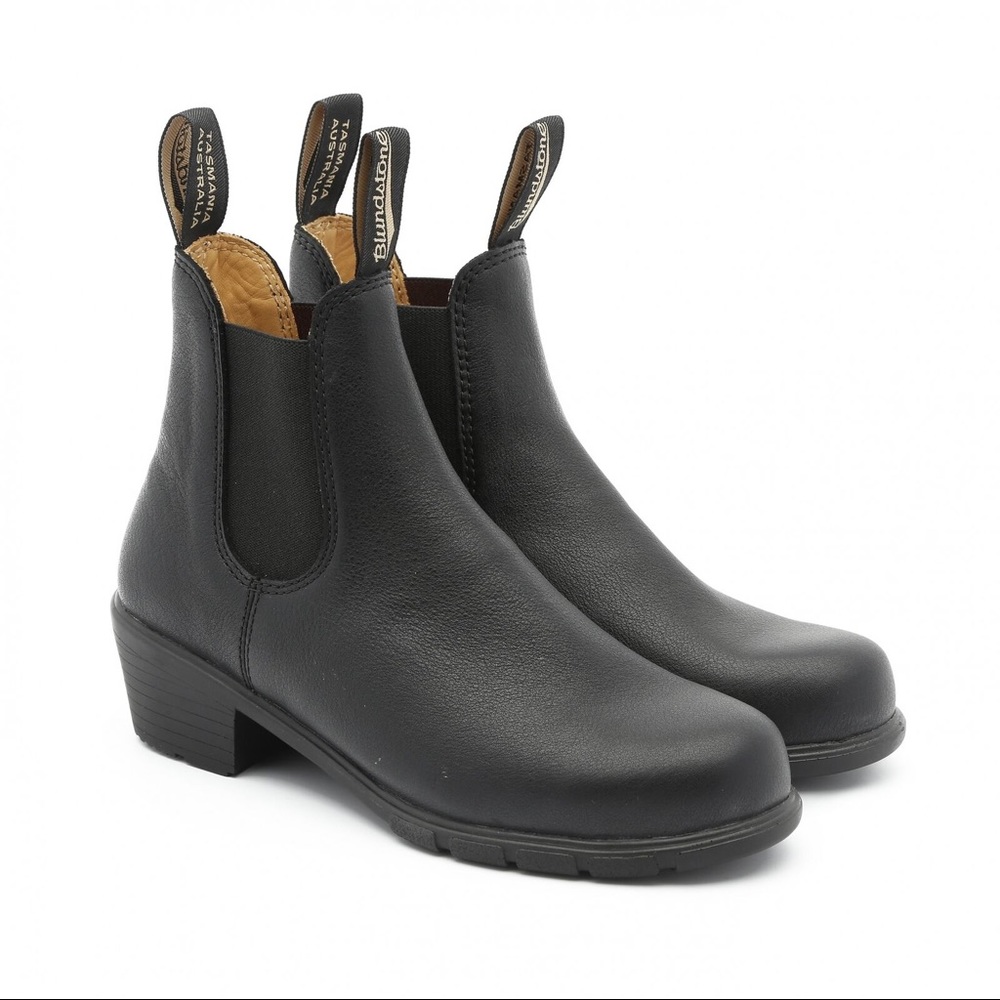 Blundstone #1677 BLACK Heeled Boots
